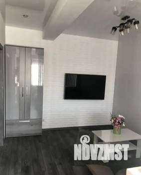 1-к квартира, посуточно, 38м2, 4/9 этаж