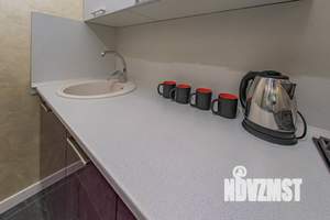 1-к квартира, посуточно, 70м2, 1/1 этаж