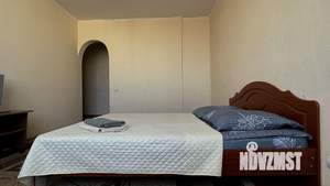 1-к квартира, посуточно, 43м2, 9/10 этаж