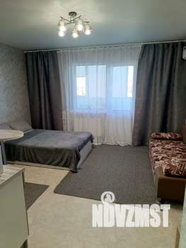 Студия квартира, посуточно, 27м2, 7/18 этаж