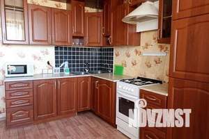 1-к квартира, посуточно, 42м2, 9/10 этаж