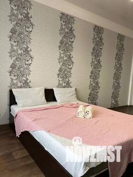 1-к квартира, посуточно, 40м2, 5/17 этаж