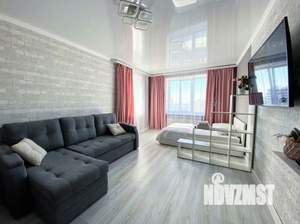 1-к квартира, посуточно, 56м2, 1/1 этаж