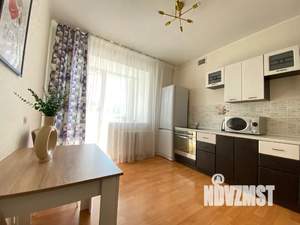 1-к квартира, посуточно, 40м2, 2/12 этаж