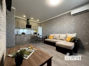 1-к квартира, посуточно, 45м2, 1/1 этаж