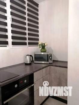 1-к квартира, посуточно, 38м2, 7/17 этаж