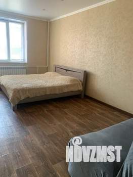 2-к квартира, посуточно, 70м2, 1/17 этаж