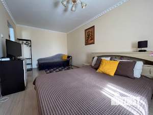 1-к квартира, посуточно, 33м2, 6/9 этаж