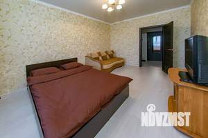 1-к квартира, посуточно, 70м2, 1/1 этаж