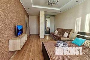 1-к квартира, посуточно, 40м2, 11/13 этаж