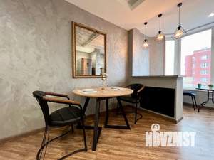 1-к квартира, посуточно, 42м2, 12/17 этаж