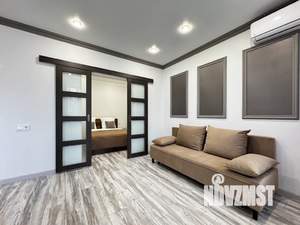 1-к квартира, посуточно, 42м2, 2/11 этаж