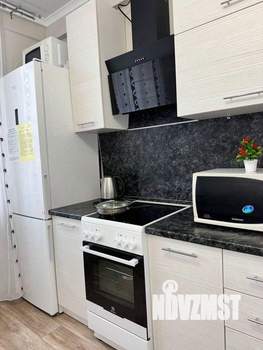 1-к квартира, посуточно, 43м2, 1/1 этаж