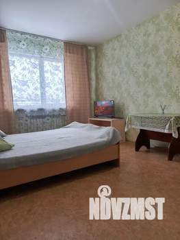 2-к квартира, посуточно, 40м2, 5/17 этаж