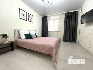 1-к квартира, посуточно, 38м2, 8/17 этаж