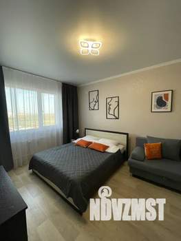 1-к квартира, посуточно, 38м2, 9/17 этаж