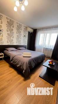 1-к квартира, посуточно, 50м2, 9/10 этаж