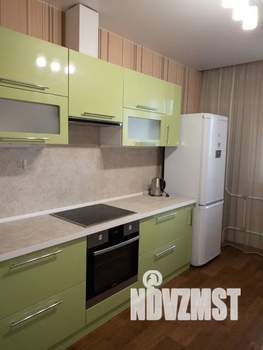 1-к квартира, посуточно, 55м2, 7/17 этаж