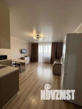 Студия квартира, посуточно, 36м2, 13/17 этаж