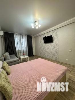 1-к квартира, посуточно, 42м2, 15/15 этаж