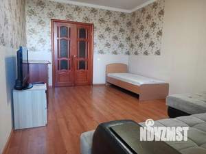 3-к квартира, посуточно, 80м2, 1/1 этаж