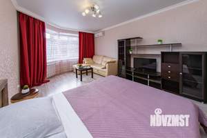 1-к квартира, посуточно, 42м2, 1/1 этаж