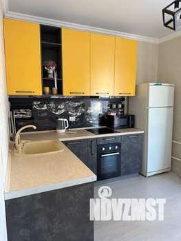 1-к квартира, посуточно, 39м2, 8/15 этаж