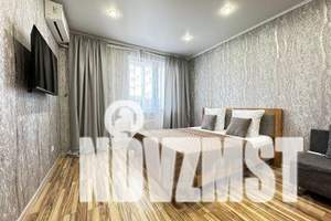 1-к квартира, посуточно, 43м2, 8/17 этаж