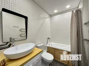 Студия квартира, посуточно, 35м2, 9/17 этаж