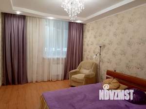 1-к квартира, посуточно, 40м2, 3/18 этаж