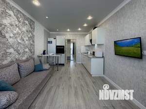 1-к квартира, посуточно, 50м2, 1/1 этаж