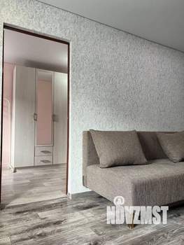 2-к квартира, посуточно, 48м2, 1/1 этаж