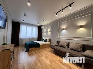 1-к квартира, посуточно, 42м2, 7/17 этаж