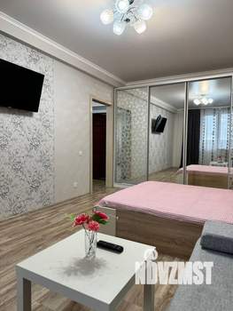 1-к квартира, посуточно, 43м2, 1/1 этаж