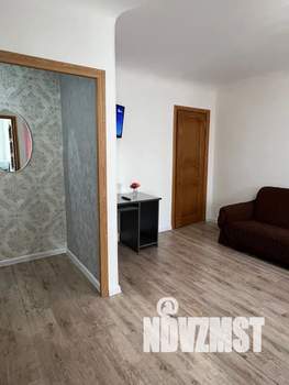 1-к квартира, посуточно, 30м2, 4/4 этаж