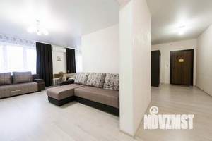 2-к квартира, посуточно, 75м2, 1/1 этаж