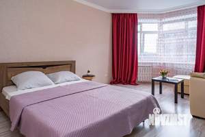 1-к квартира, посуточно, 42м2, 1/1 этаж