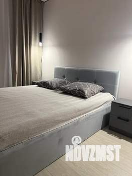 1-к квартира, посуточно, 37м2, 3/18 этаж