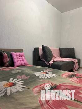 1-к квартира, посуточно, 40м2, 3/17 этаж