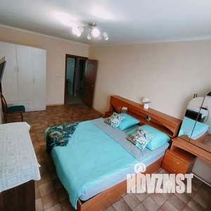 2-к квартира, посуточно, 47м2, 3/5 этаж