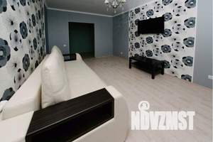 1-к квартира, посуточно, 40м2, 7/8 этаж