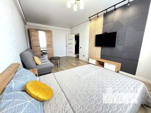 1-к квартира, посуточно, 40м2, 1/1 этаж