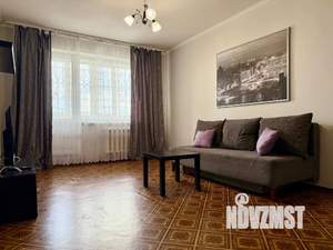 2-к квартира, посуточно, 50м2, 1/1 этаж