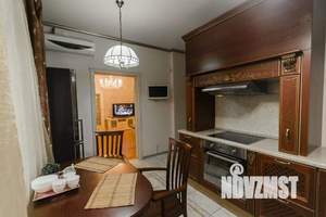 4-к квартира, посуточно, 121м2, 1/1 этаж