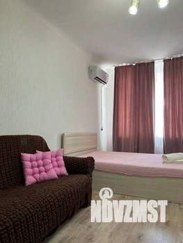 1-к квартира, посуточно, 36м2, 1/1 этаж