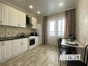 1-к квартира, посуточно, 41м2, 19/25 этаж