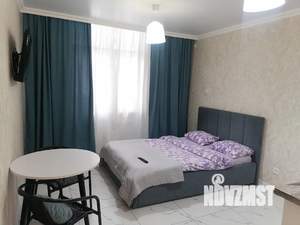 Студия квартира, посуточно, 30м2, 1/17 этаж