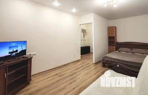 1-к квартира, посуточно, 32м2, 9/16 этаж