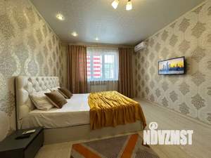 1-к квартира, посуточно, 38м2, 5/10 этаж