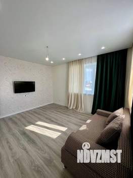 2-к квартира, посуточно, 50м2, 1/1 этаж